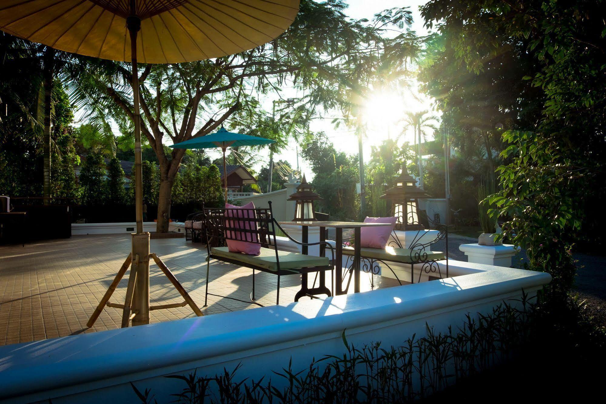Radateeree Resort Chiang Mai Dış mekan fotoğraf